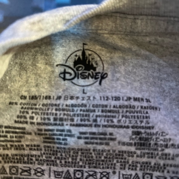 Lot of 5 Mickey Mouse T Shirts Hats Required - Picture 4 of 14